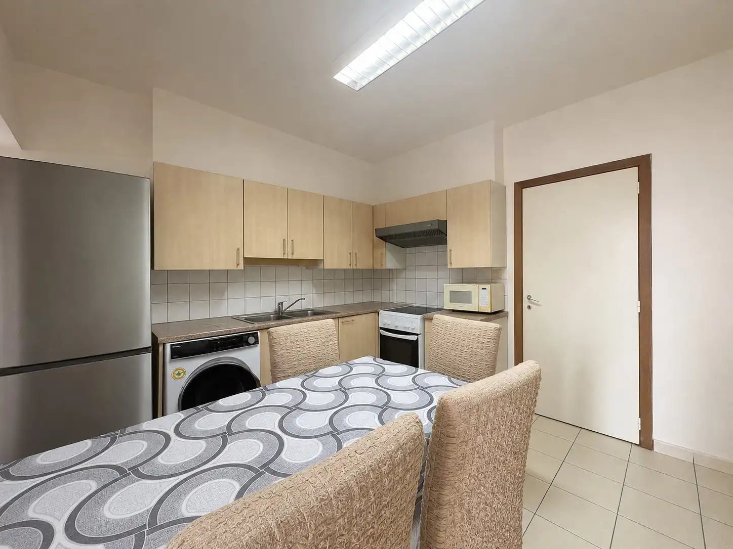 Gezellige stadswoning met 3 slaapkamers op centrale ligging foto 3