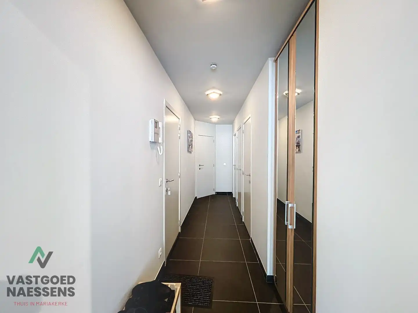 INSTAPKLAAR 2 SLPK APP - ZIJDELINGS ZICHT OP ZEE foto 14