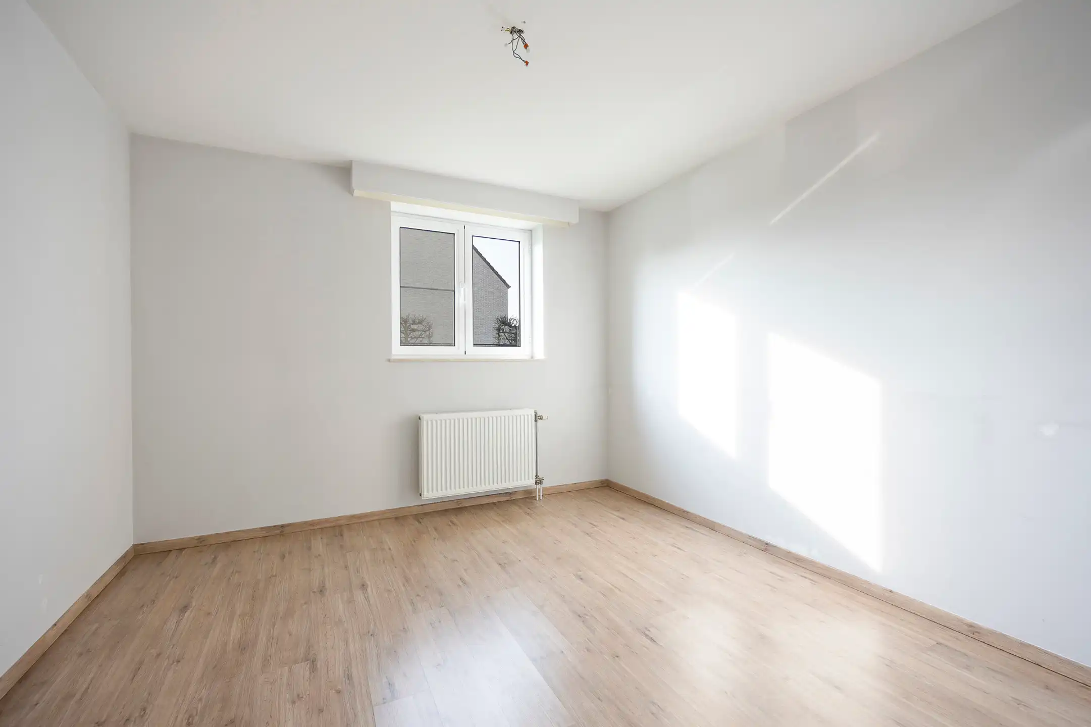 Glv 2-slaapkamer app met ruim terras en autostaanplaats. foto 12