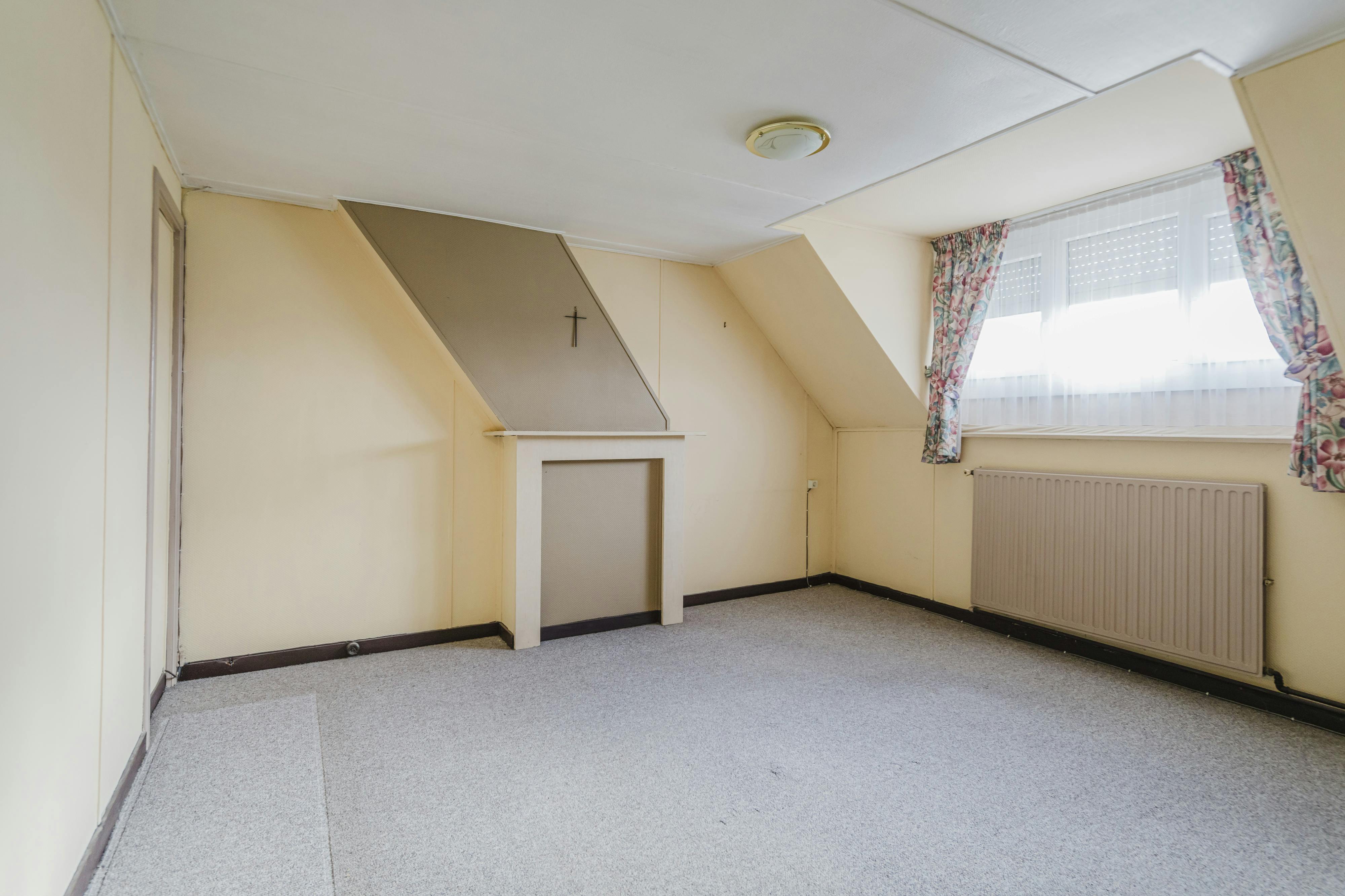 Te renoveren gezinswoning te koop Aalbeke/Kortrijk foto 17