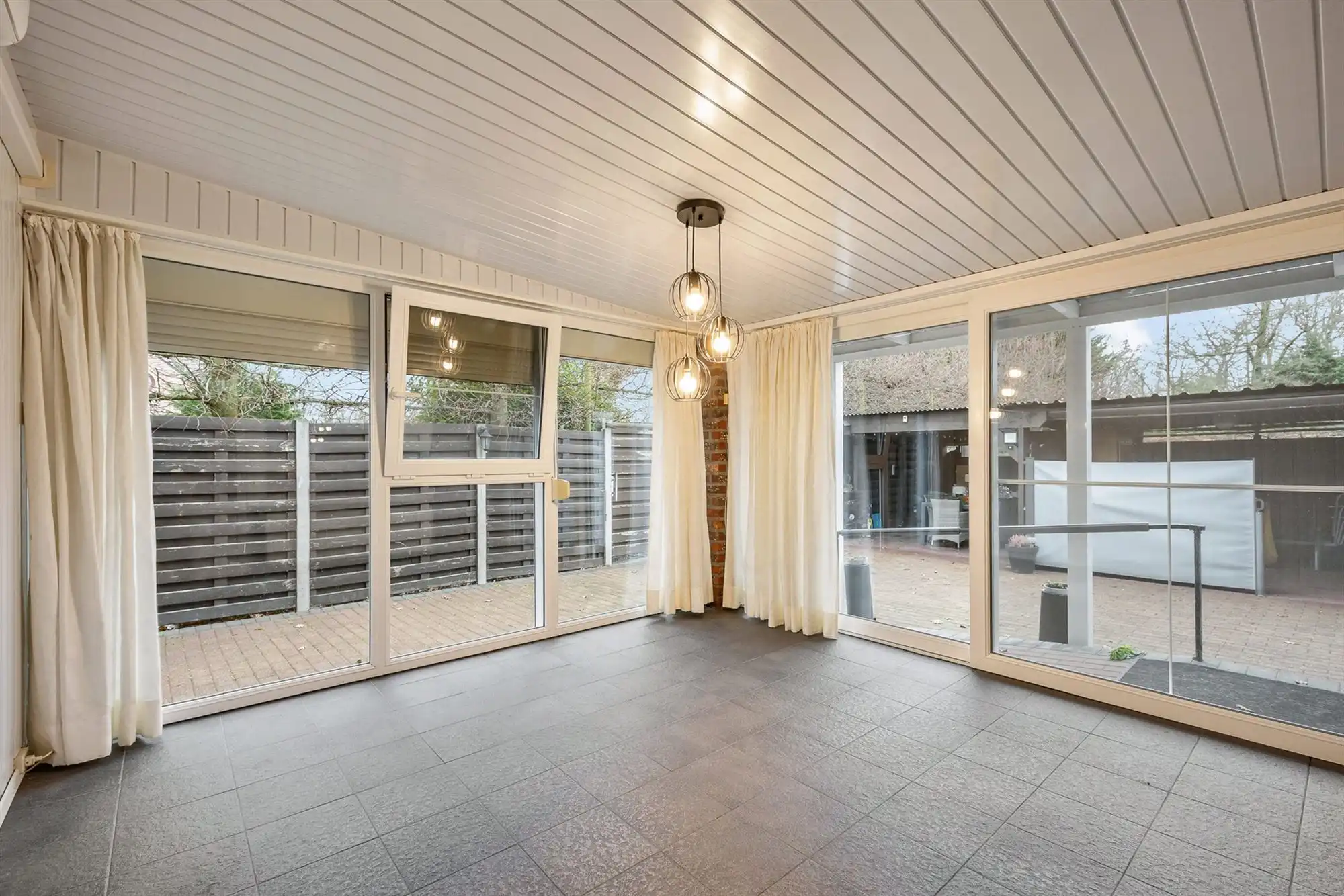 RUIME WONING MET 5 SLAAPKAMERS GELEGEN OP EEN PERCEEL VAN 10A68CA TE HEUSDEN-ZOLDER foto 12