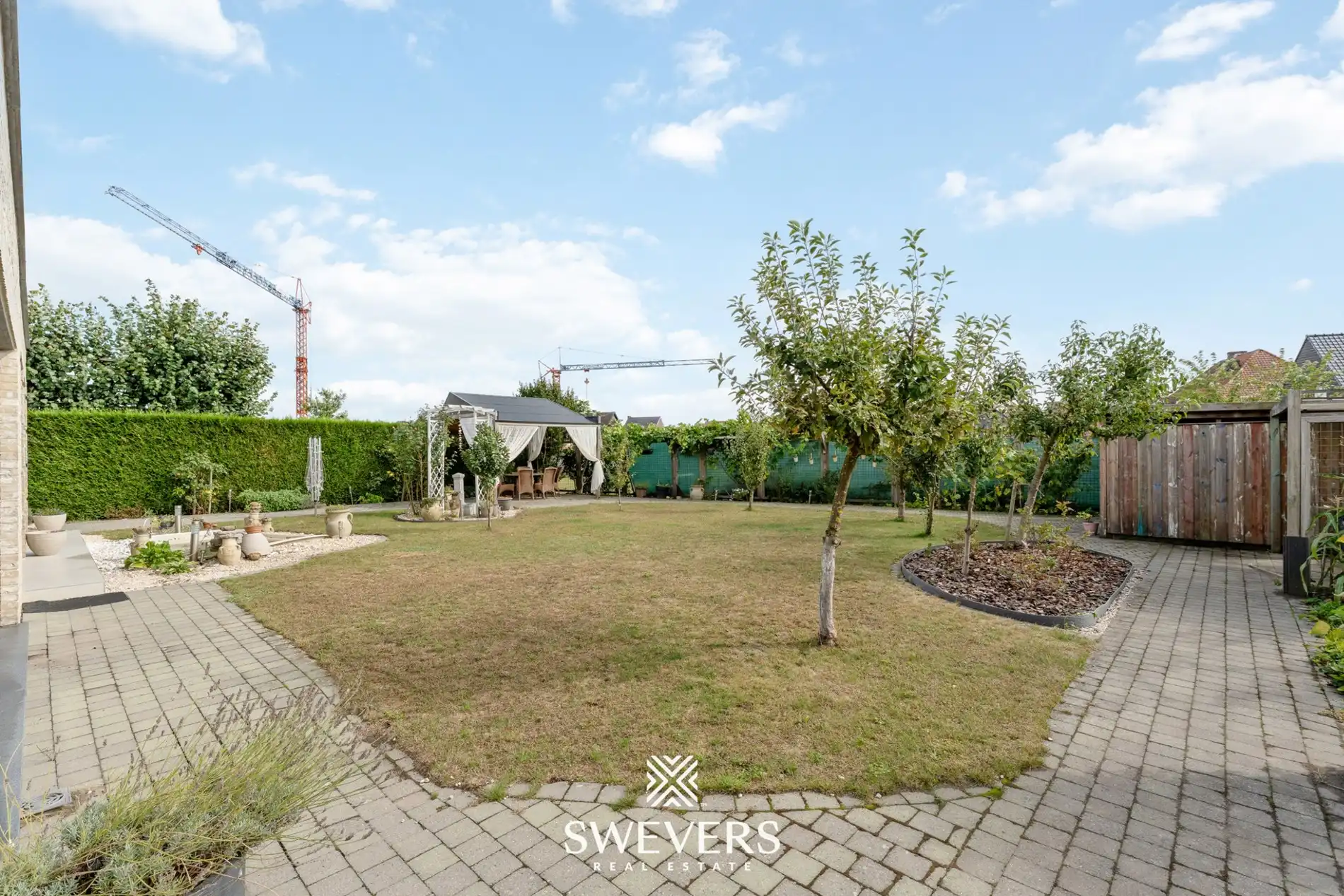 Topwoning voor grote gezinnen met luxe afwerking foto 32