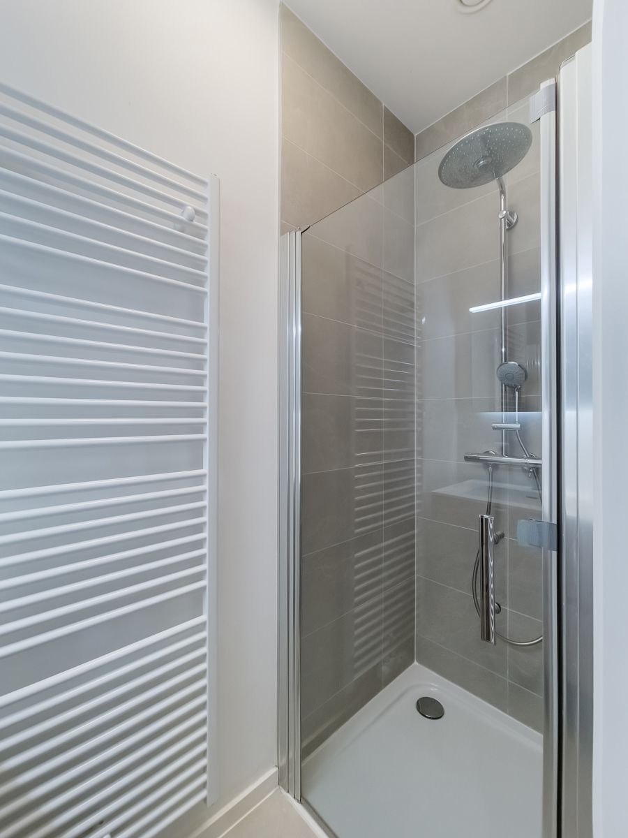 Gemeubeld 2 slaapkamer appt. met zicht op de Schelde foto 14