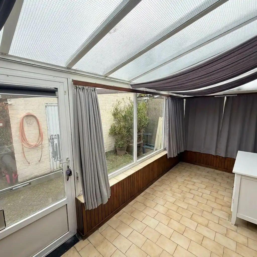 Leuke bungalowwoning gelegen in een rustige woonwijk te Wechelderzande! foto 12