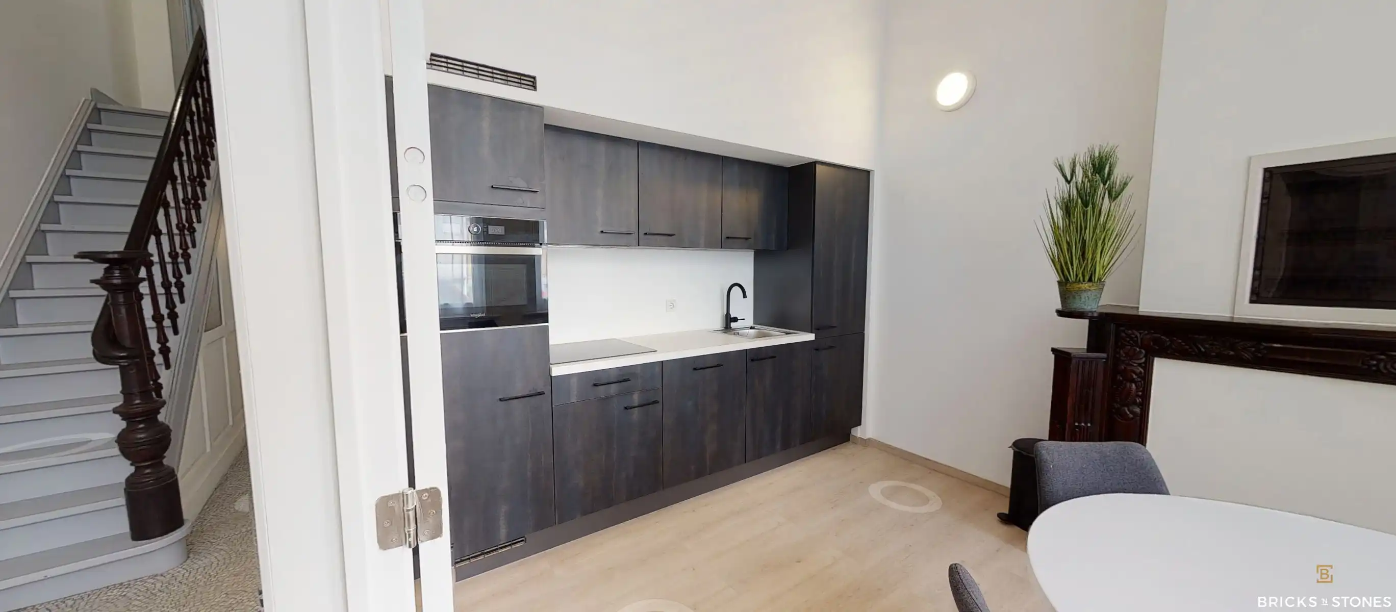 Instapklare studentenkamer foto 7