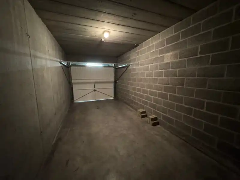 garage + berging foto 4