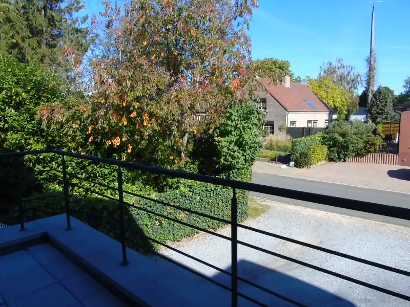 Ruim duplex-appartement (140 m²) met 3 slaapkamers, terras en garagebox foto 14