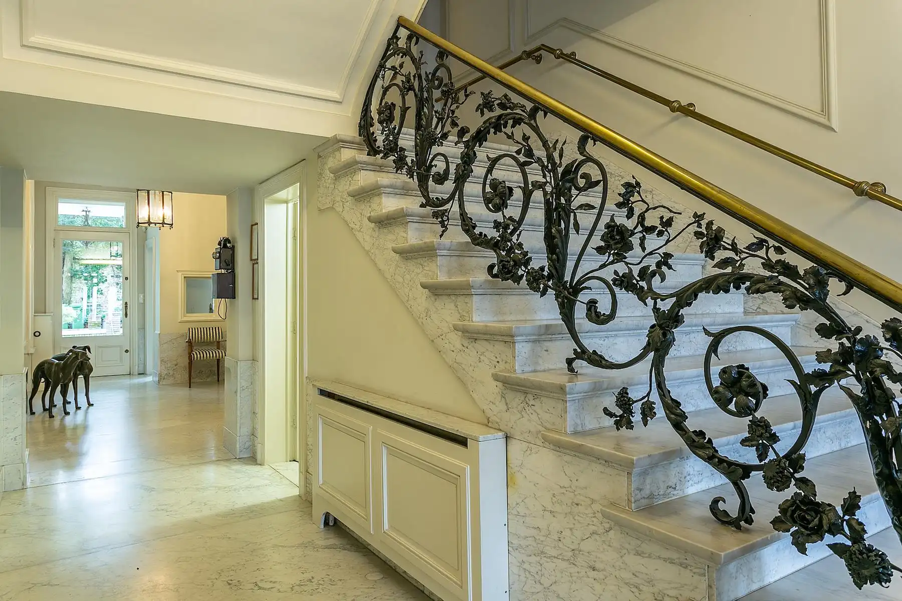 ANTWERPEN-STADSPARK - Historisch stadspaleis met omvangrijke en rustige tuin foto 12