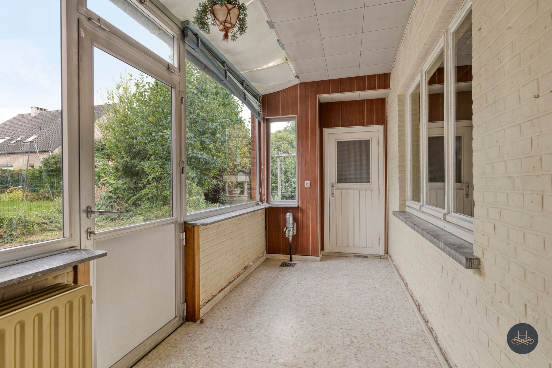 Karaktervolle woning met zeer veel mogelijkheden op 19a foto 11