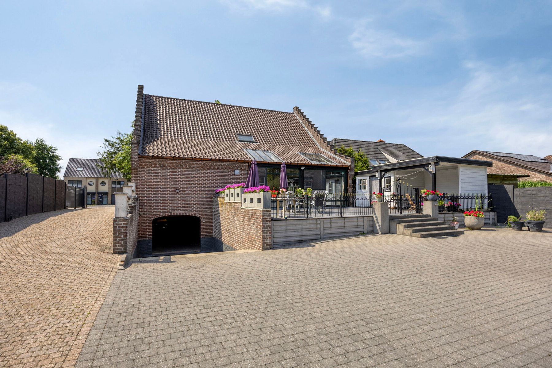 Karaktervolle villa met veel mogelijkheden in Lommel! foto 39