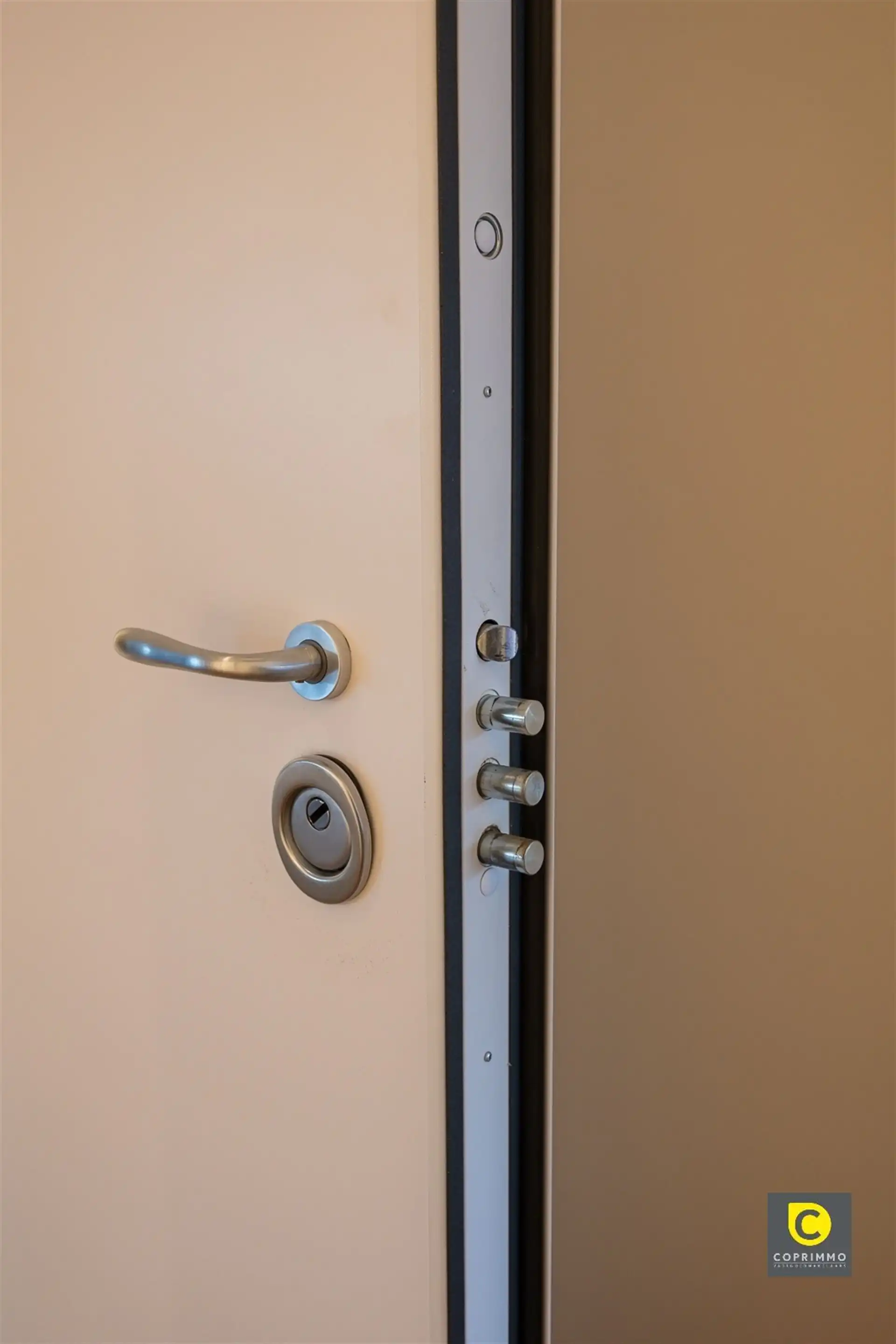 Instapklaar 2 slaapkamer app foto 11