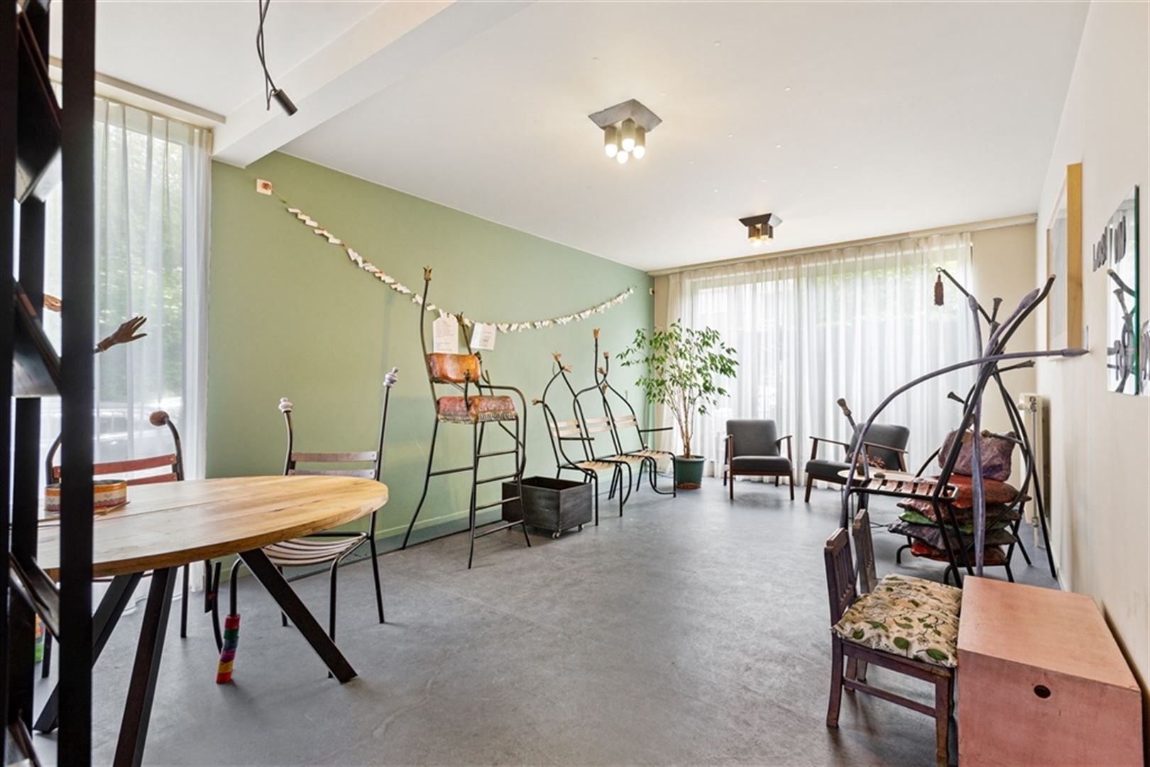 Kantoorgebouw te koop in Berchem foto 8