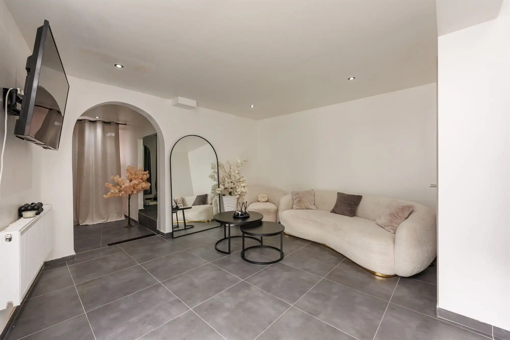 Triplex appartement met handelspand op gunstige locatie foto 15
