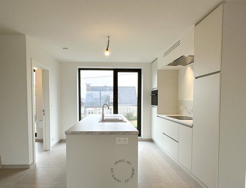 Prachtig gelegen nieuwbouw duplexappartement met drie slaapkamers, groot terras en autostaanplaats foto 4