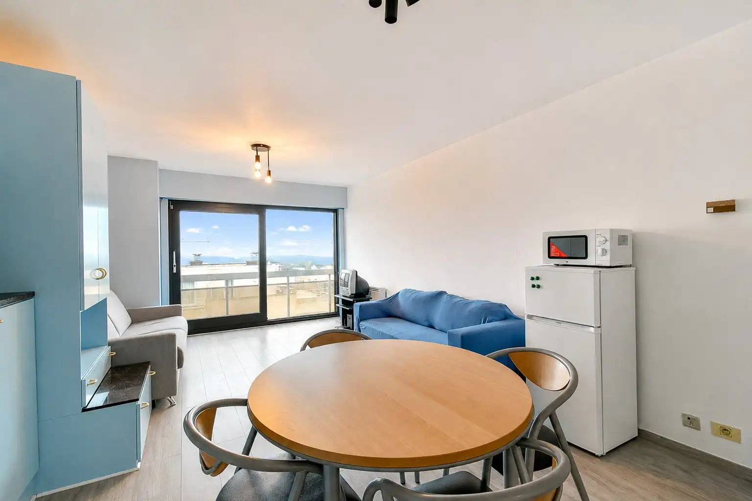 Studio met zongericht balkon in het centrum van Middelkerke foto 2