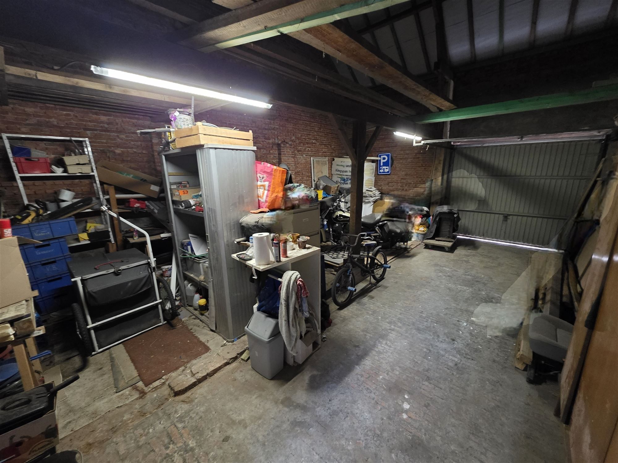 Gedeeltelijk vernieuwde boerderij op 903 m² foto 13