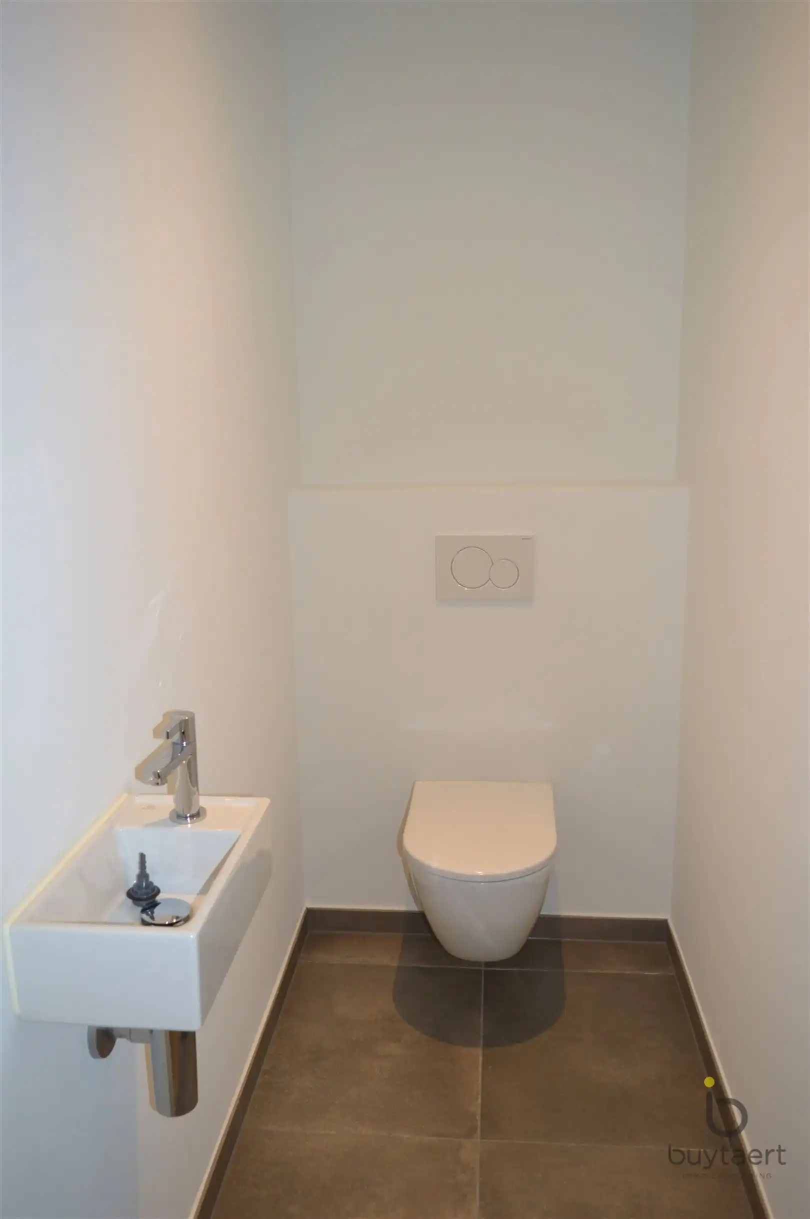 Prachtig nieuwbouw appartement met uniek terras te Zoersel! foto 18