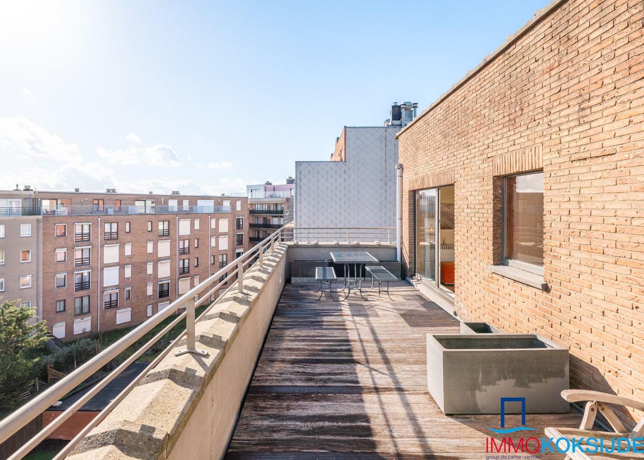 Penthouse met 2 slaapkamers en 2 zonnige terrassen vlakbij zee foto 7