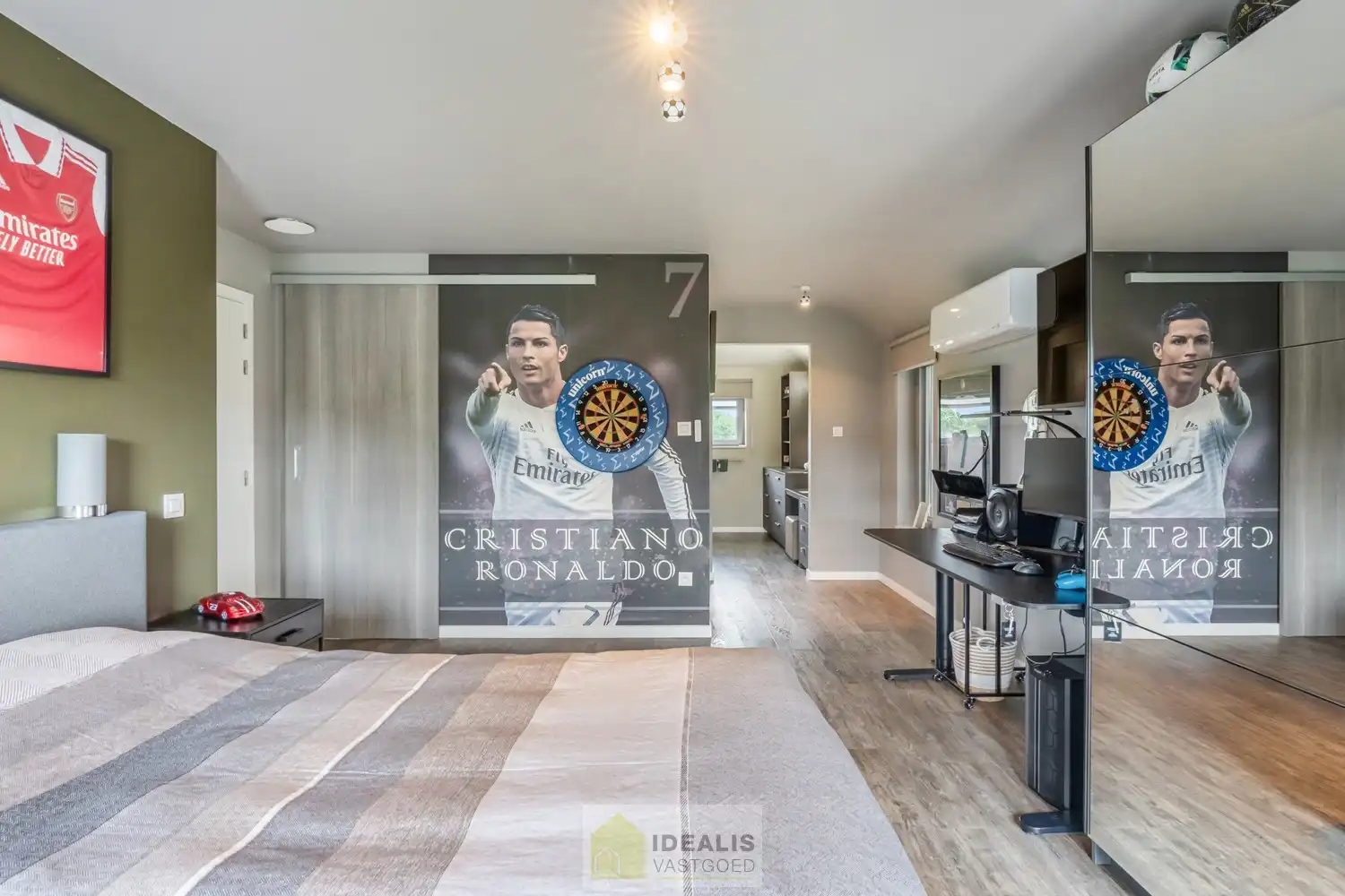 IDEALIS VASTGOED – ROYALE, INSTAPKLARE EN PERFECT ONDERHOUDEN GEZINSWONING DEWELKE OP EEN ELEGANTE MANIER WERD AANGEPAST AAN MINDERVALIDEN OP EEN RUIM EN RUSTIG PERCEEL VAN 11A 55CA foto 20