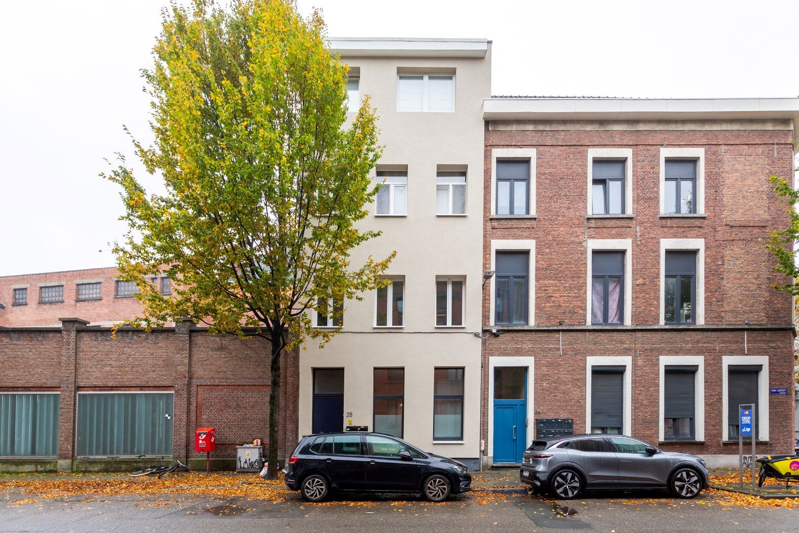 Stadsleven binnen handbereik: energiezuinig GLV appartement met koer foto 12