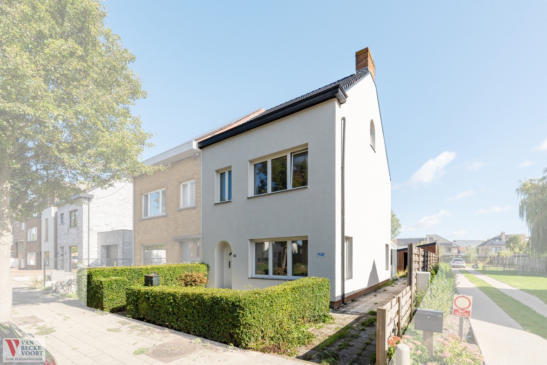 Halfopen gezinswoning in het gegeerde Mariakerke foto 16