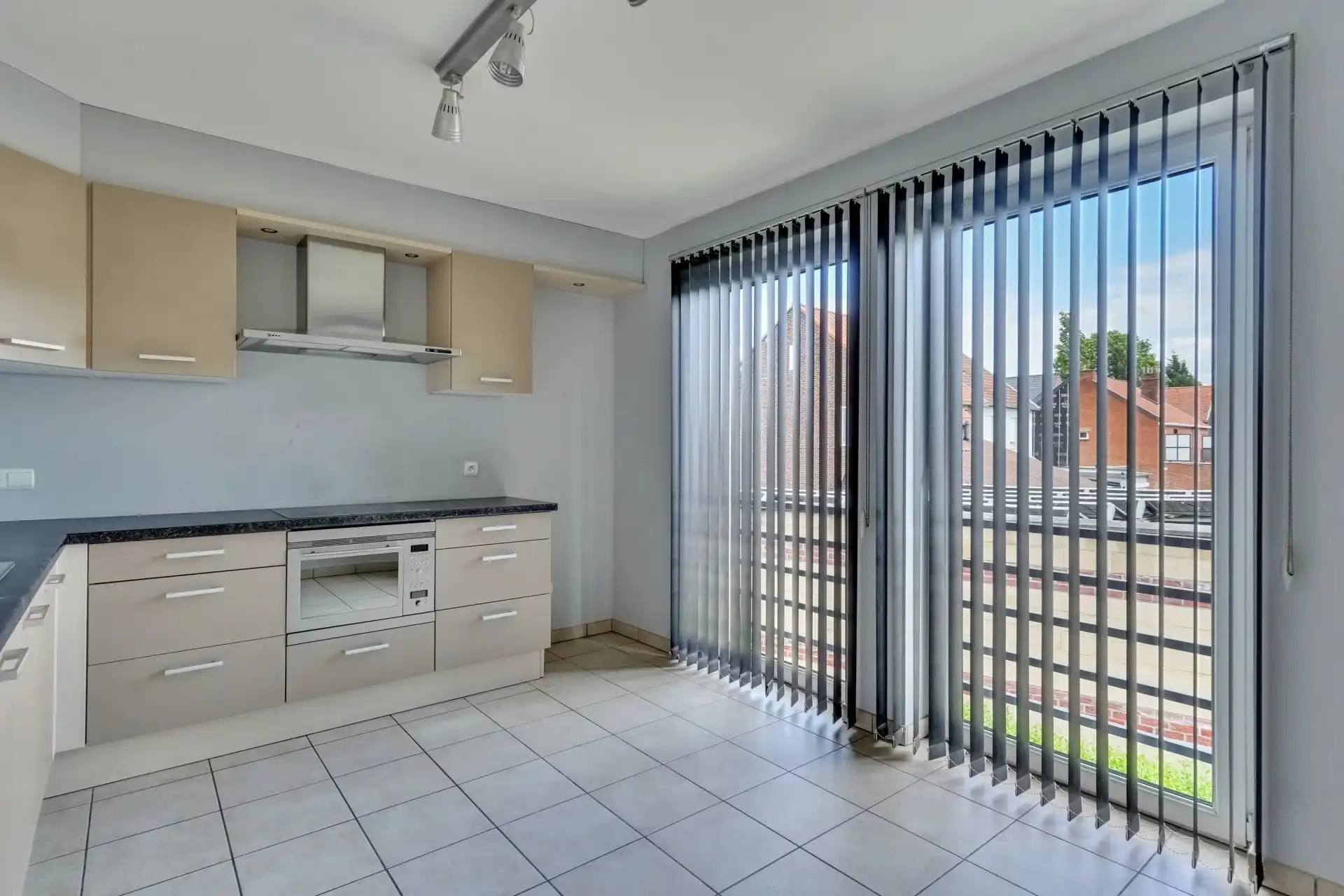 Instapklaar appartement in Vlijtingen foto 4