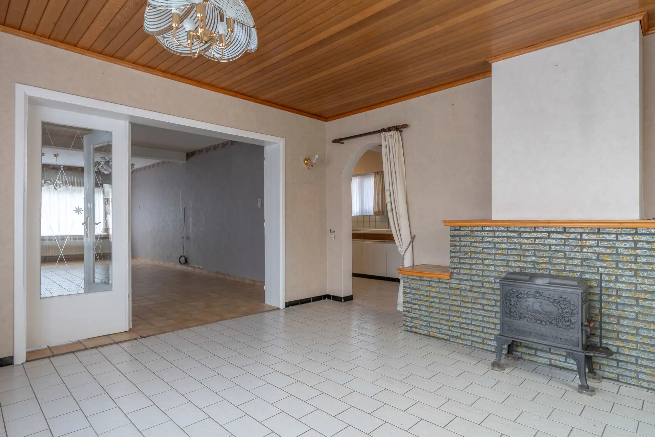 Te renoveren woning met 3 slpk's op ruim perceel te Beerse foto 13