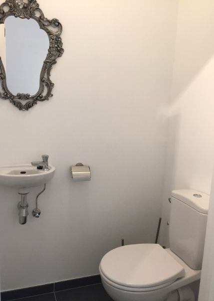 Uitstekend gelegen 2-slpk appartement met terras, autostaanplaats en kelderberging foto 11