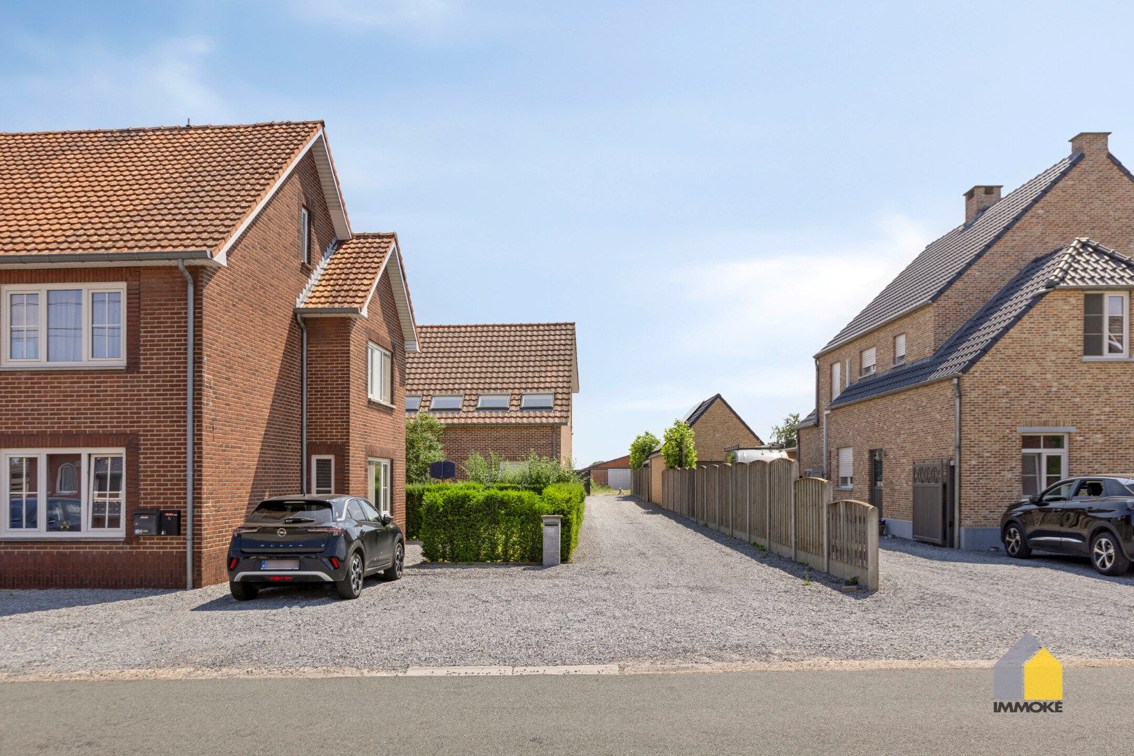 Halfvrijstaande woning met 3 slpks en grote polyvalente ruimte op perceel van 5 a 25 ca. foto 39