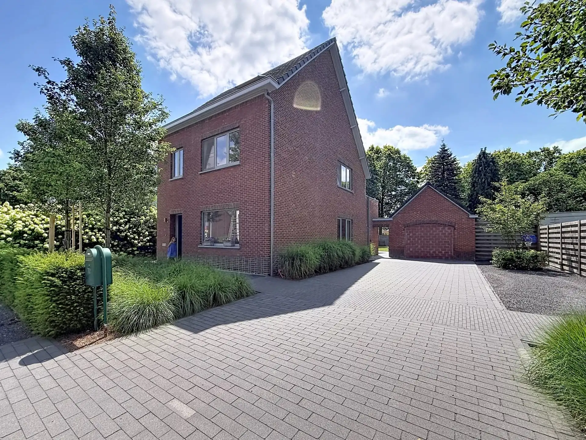 Verrassend ruime instapklare woning met 3 slaapkamers op een mooi perceel. foto 47