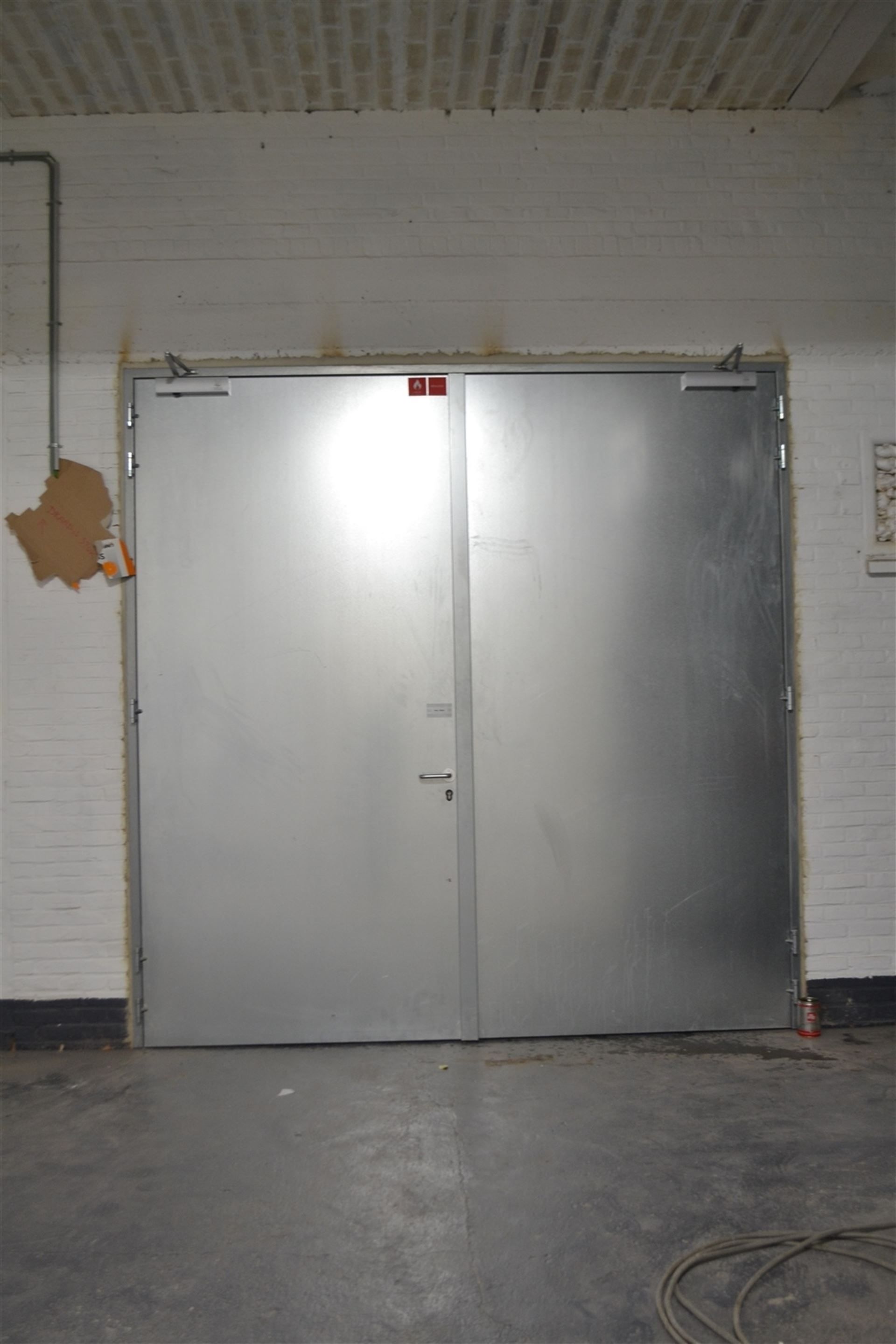 STOCKAGE UNIT (46M²) foto 2
