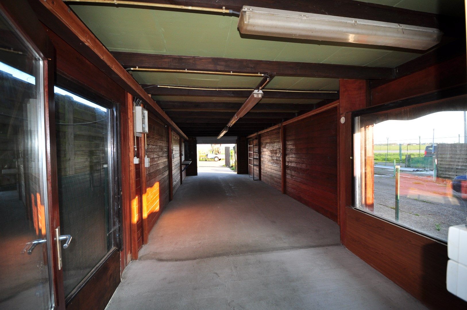 Woning met 2 slaapkamers en garage te Oostende  foto 13