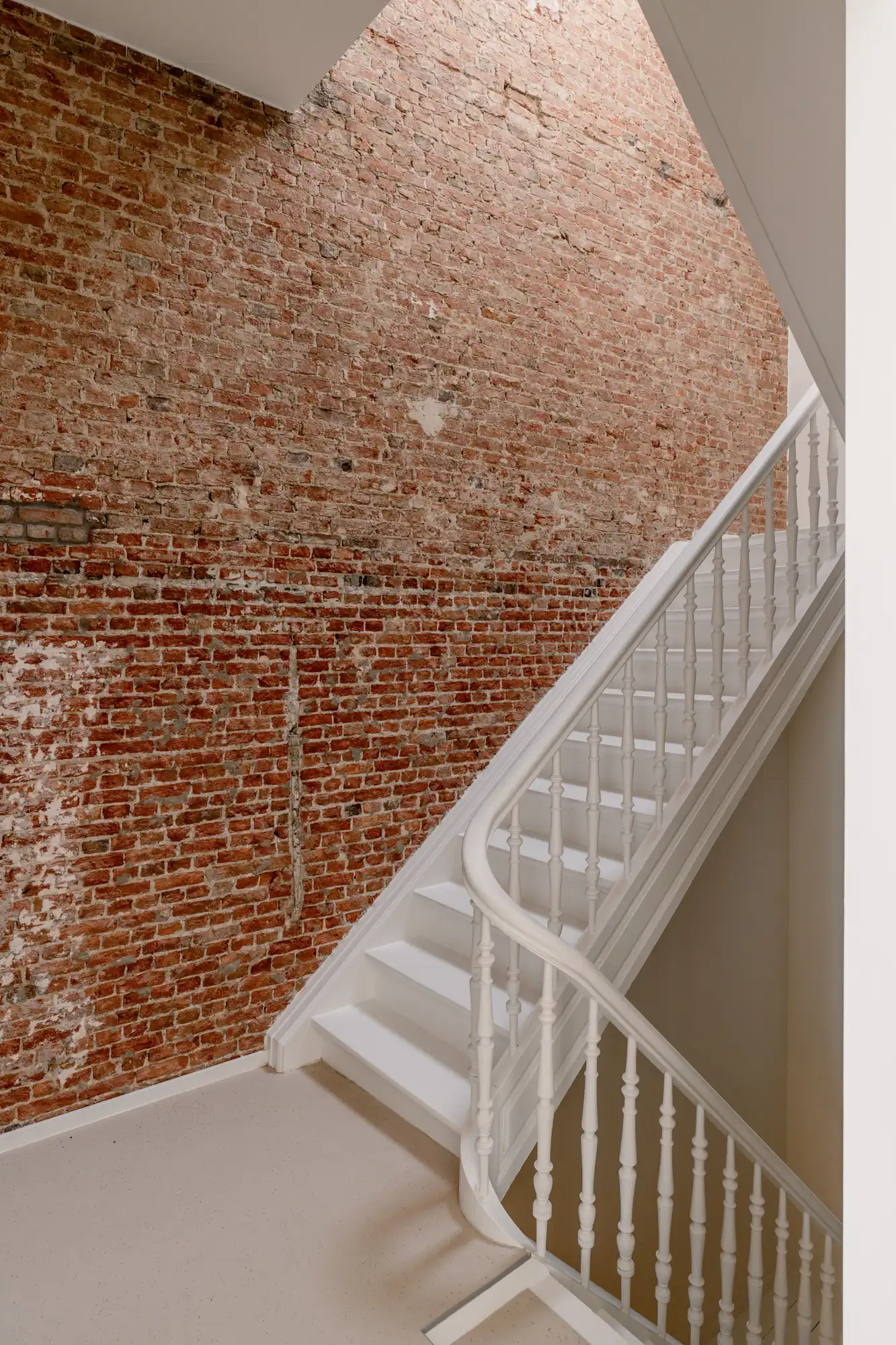 Volledig gerenoveerd duplex appartement met uitzicht op de monumentale gevel van Hilton foto 7