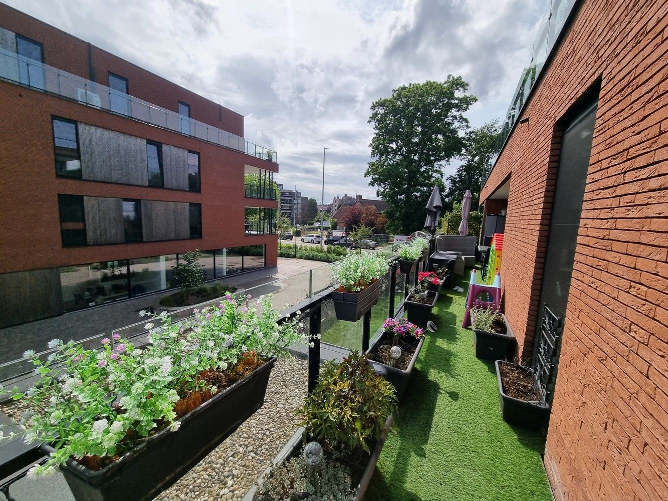 Prachtig energiezuinig appartement (93m² + 21m² terras) incl. autostaanplaats en kelderberging! foto 25