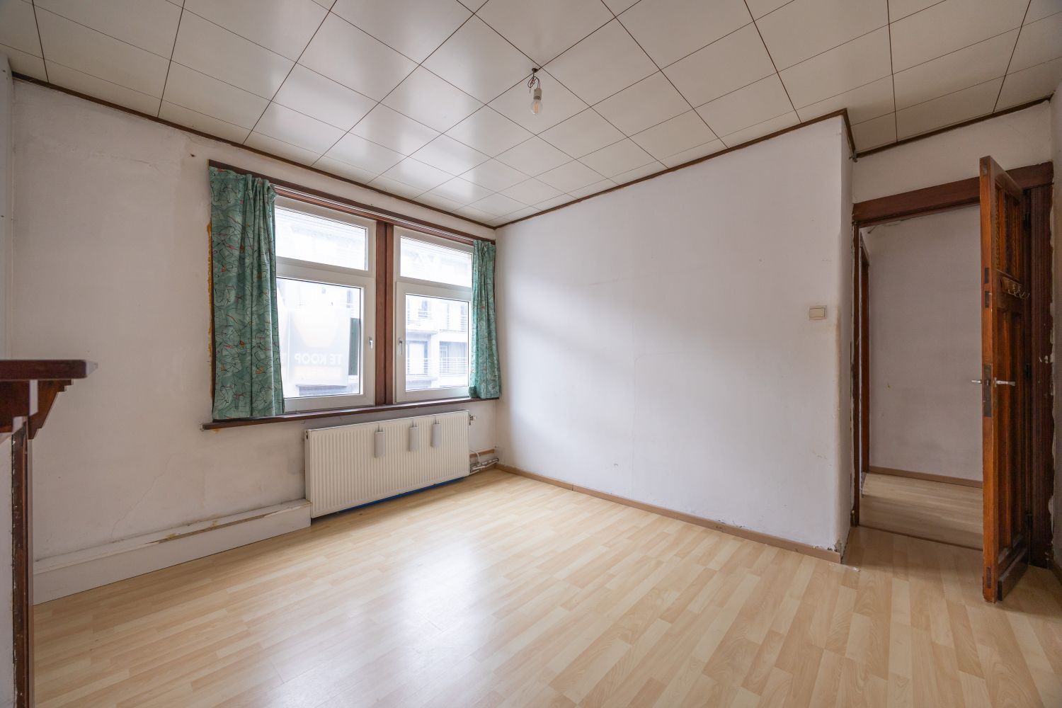 Ruime te renoveren woning met zonnige tuin en tal van mogelijkheden. foto 29
