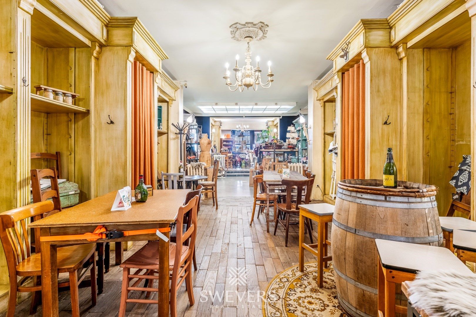 Handelsruimte van 187m² met terras en berging centrum Leopoldsburg foto 16