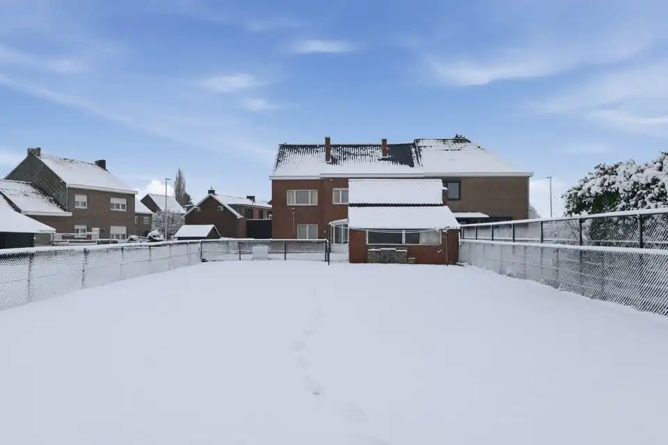 KNUSSE GEZINSWONING MET 4 SLKS EN EEN GARAGE IN BOEKHOUT foto 40