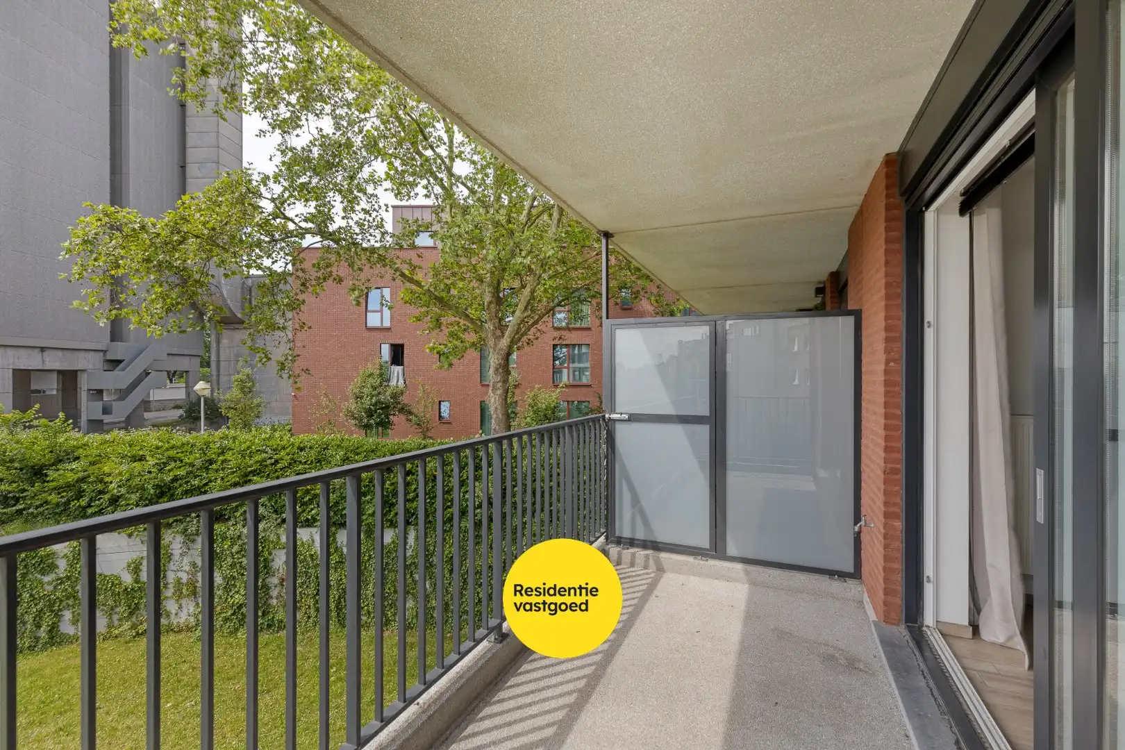 Instapklaar 1-slpk appartement te Laken foto 7
