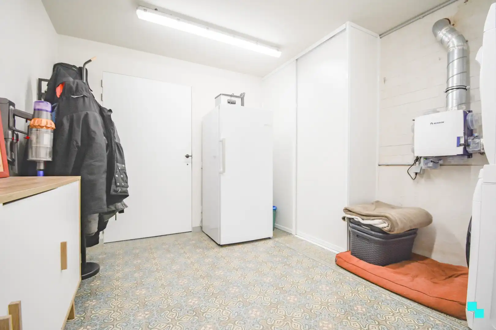 Rustig gelegen, unieke loft pal in het centrum van Roeselare foto 12