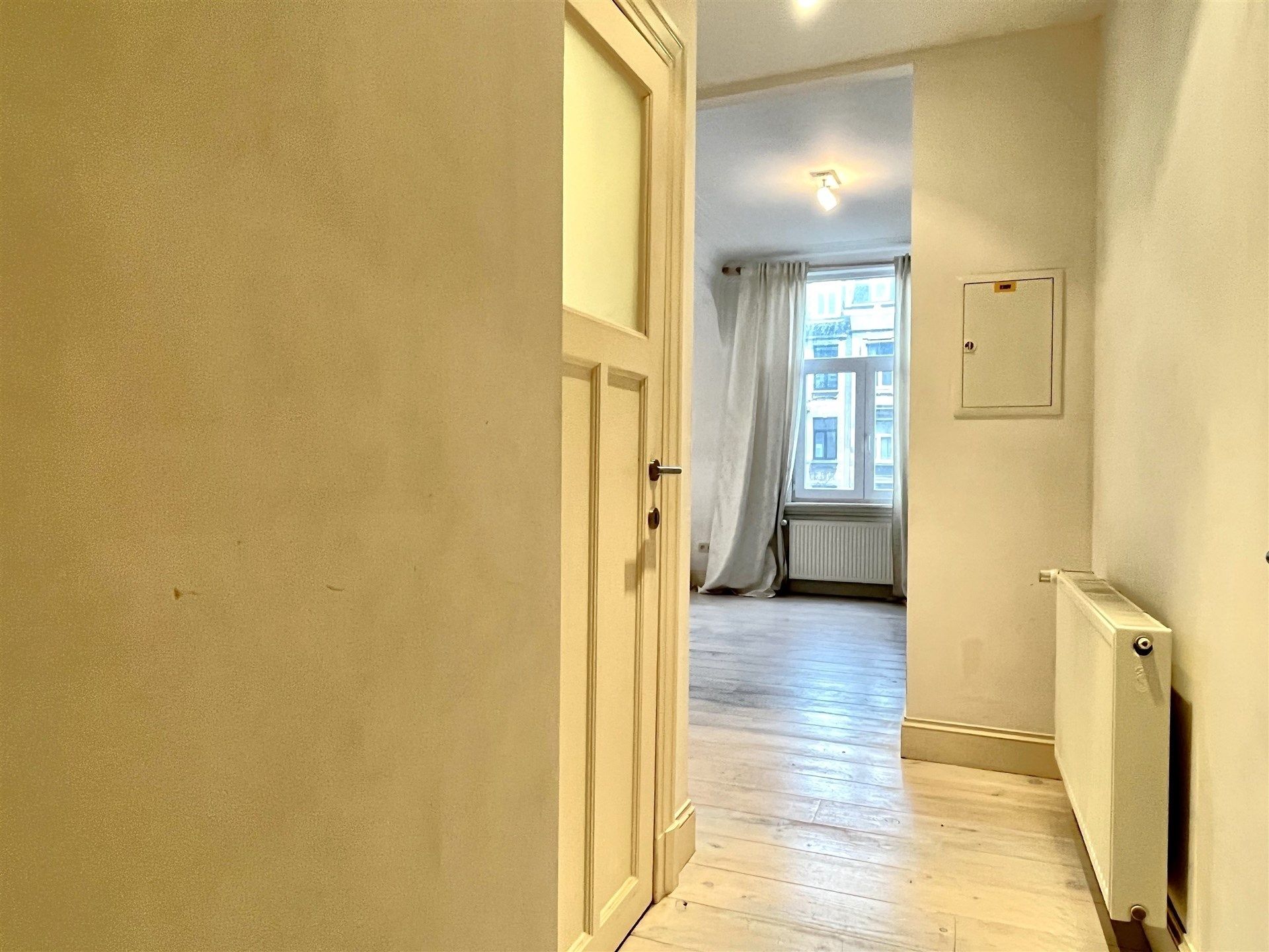 Lichtrijk appartement met 1Instapklaar appartement met 1 slaapkamer en dakterras foto 11