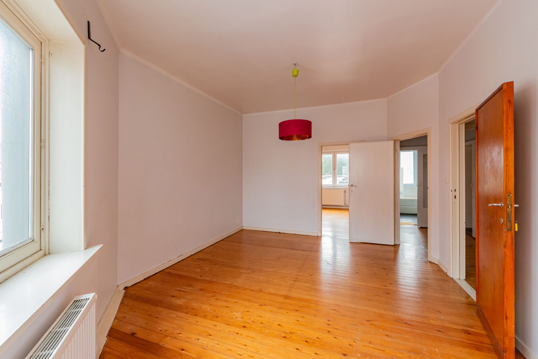 Gebouw met 3 appartementen en opslag te koop foto 5