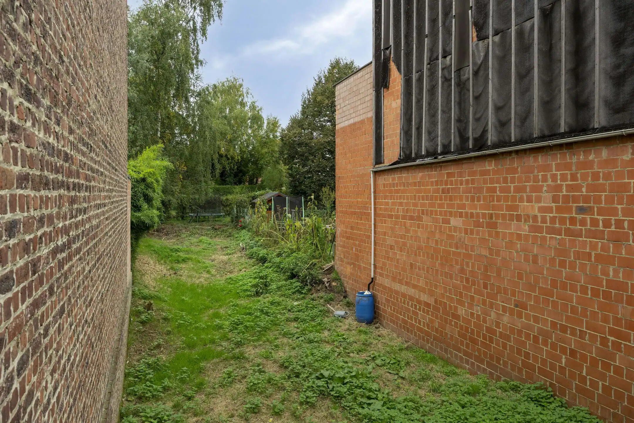 Rustig gelegen bouwgrond te koop in Neder-Over-Heembeek foto 5