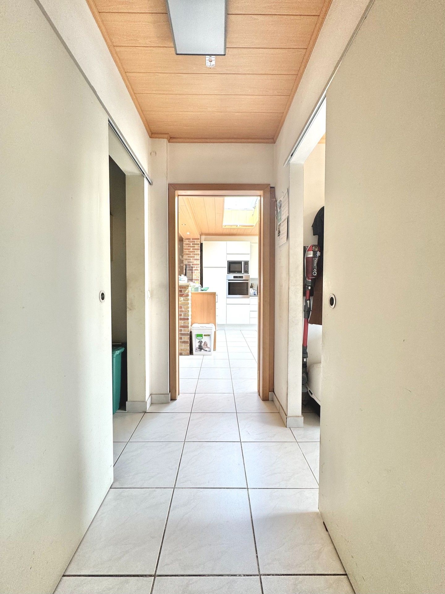 BREDEGEVEL-WONING MET 3 KAMERS, GROTE GARAGE & TUIN foto 20