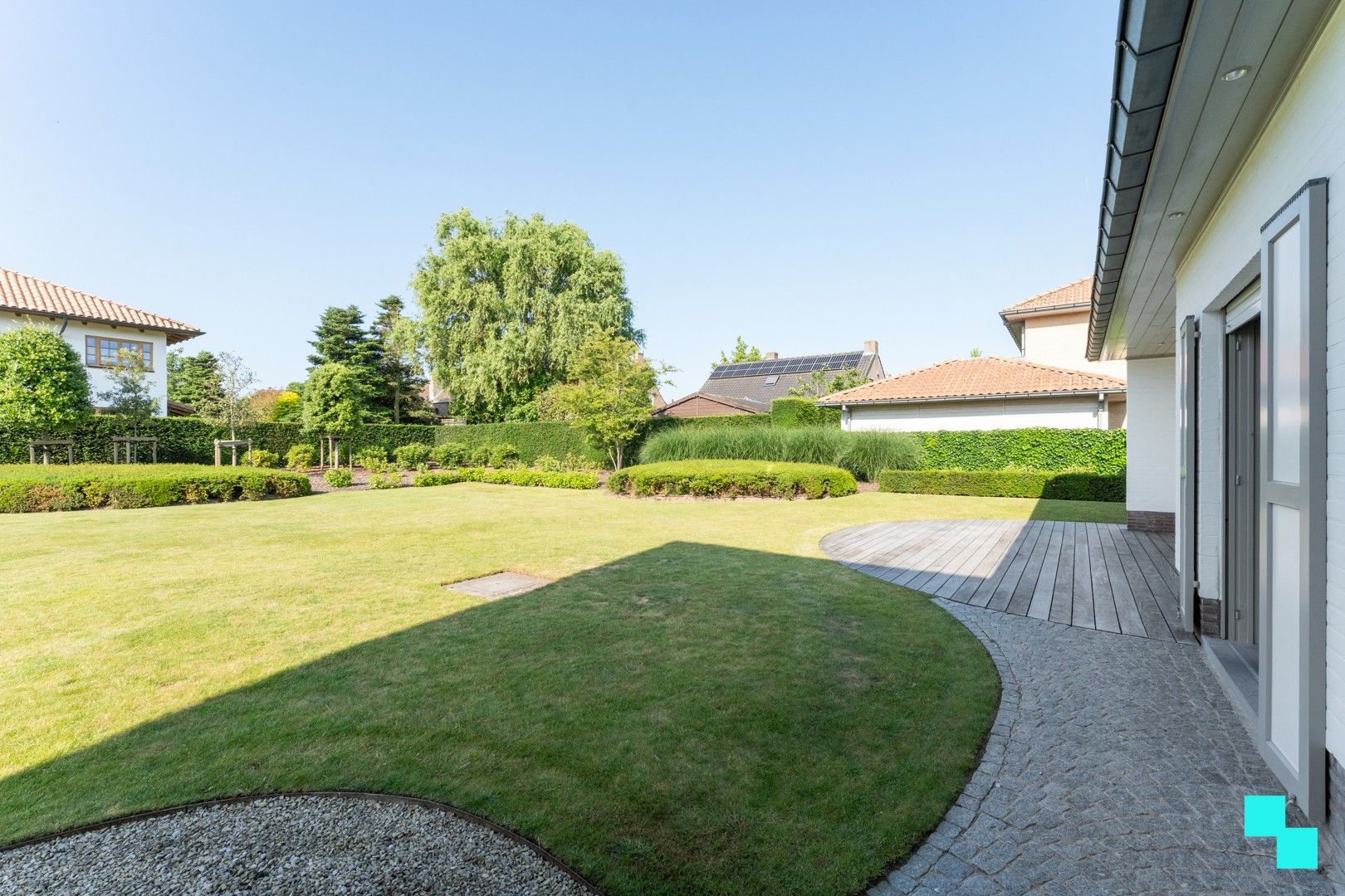 Instapklare villa met 4 slaapkamers, dubbele garage en prachtige tuin te Bosmolens - Izegem. foto 13