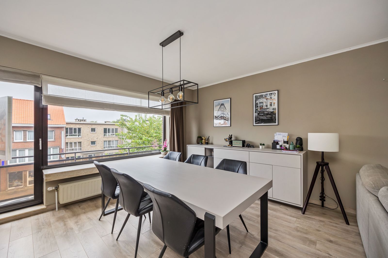 Modern drieslaapkamer appartement te huur in Maria-ter-Heide! foto 3