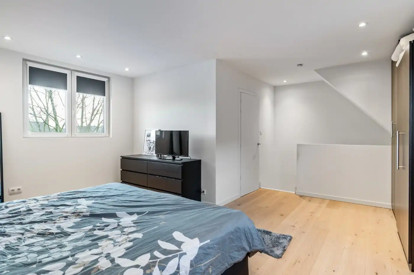 Gezellige starterswoning met 1 slpk., terras en inpandige garage foto 15