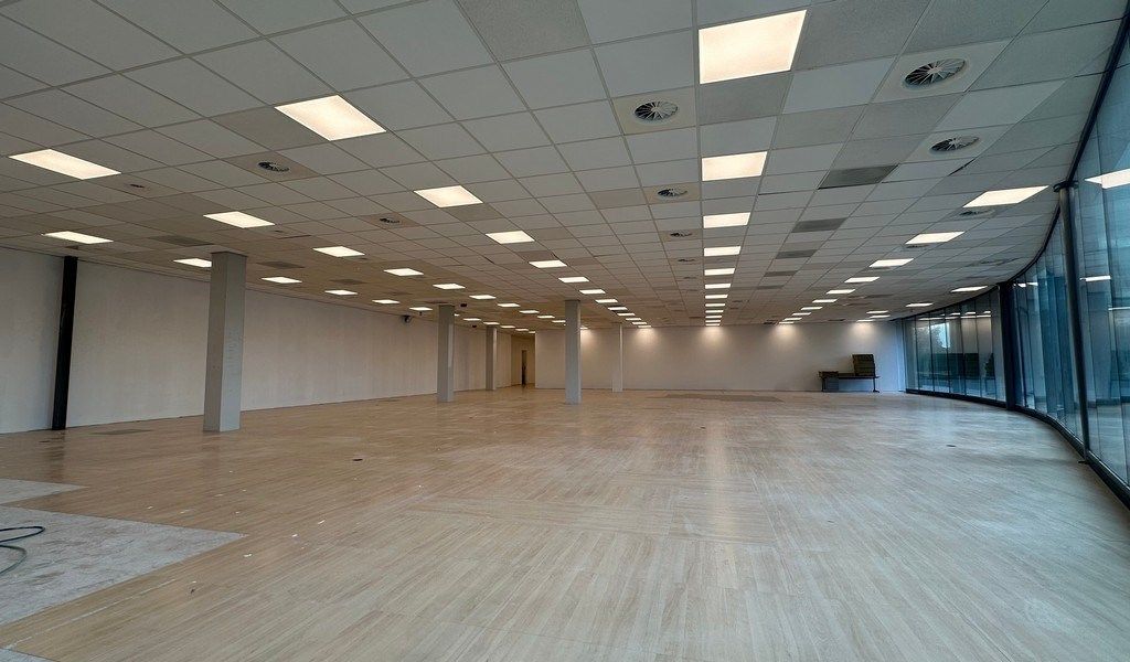 Burelen te huur aan oprit E40 in Sint-Denijs-Westrem foto 8