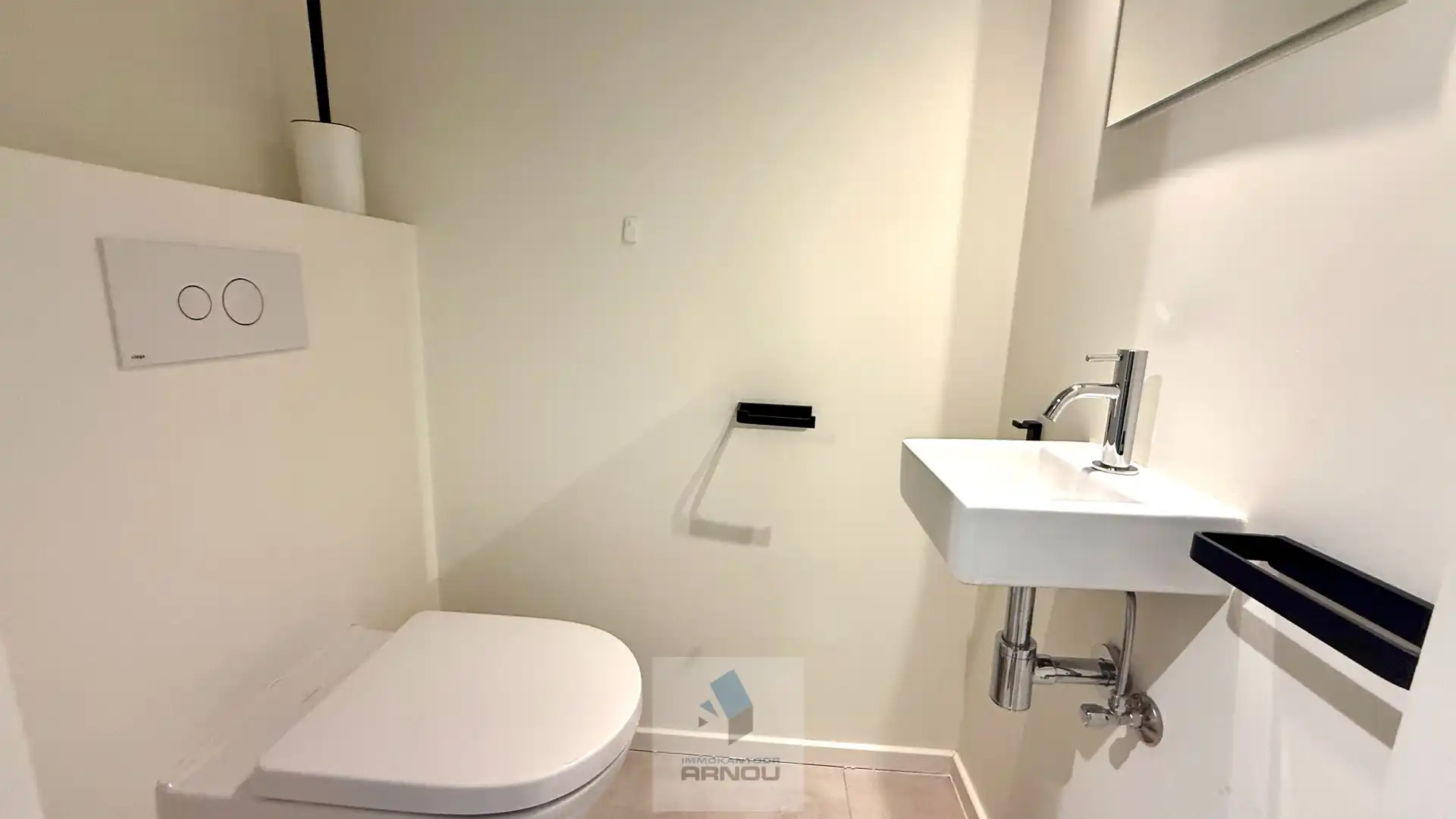 Twee slaapkamer appartement in het hartje van Deinze foto 11