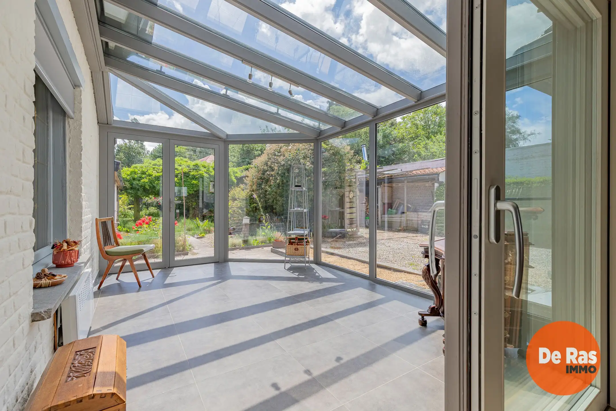 BOTTELARE – Ruime woning met tuin, dubbele garage en 5 slpks foto 10