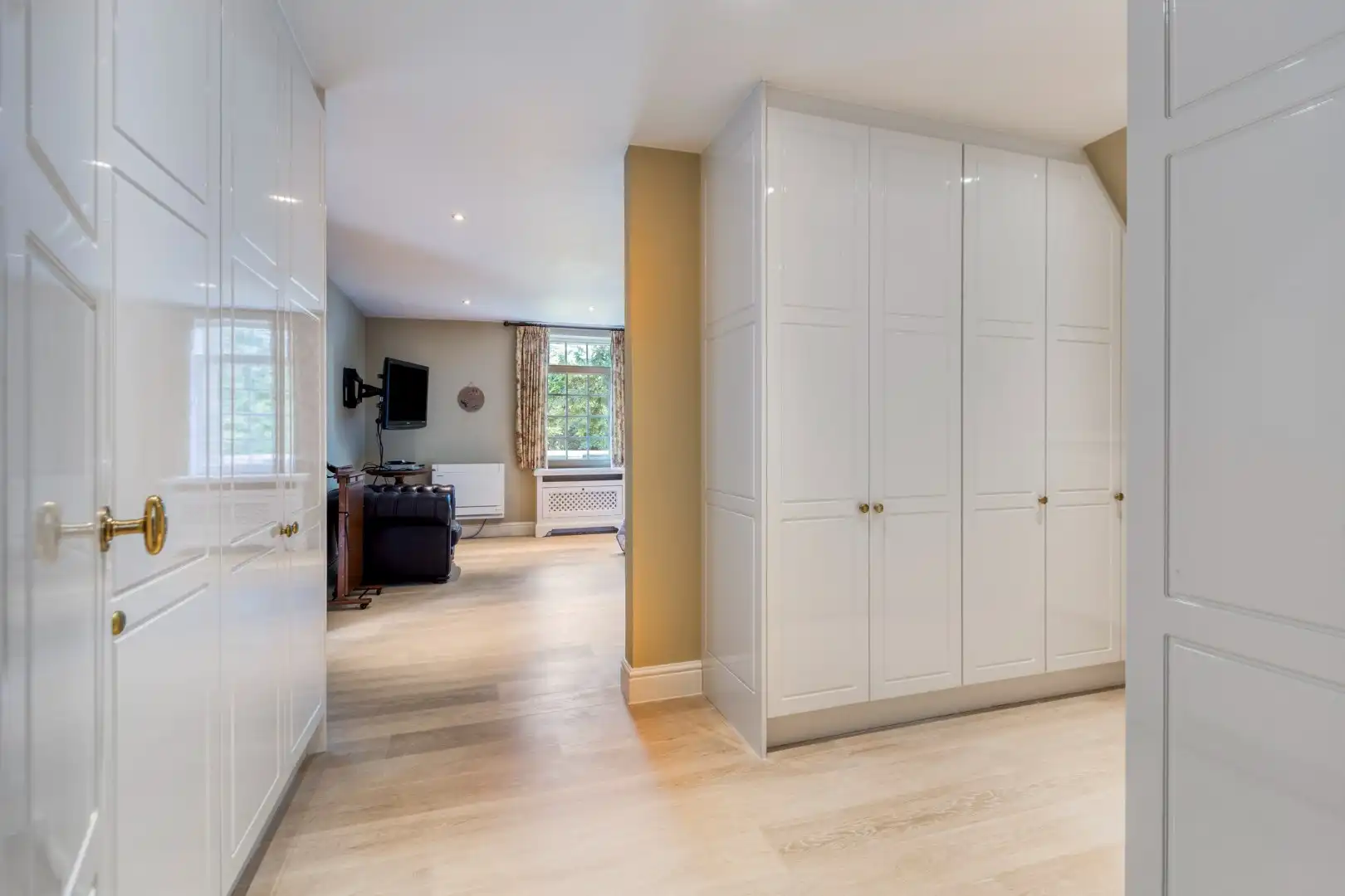 Prachtige villa met ruime tuin, zwembad en dubbele garage in Mol-Wezel ! foto 14